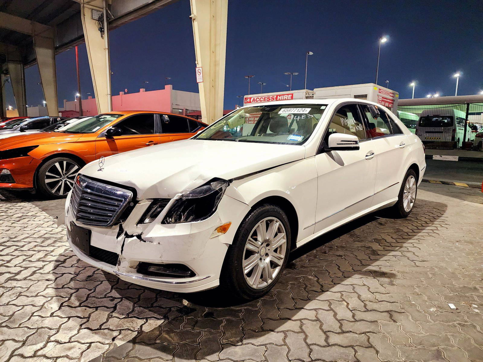 2013 MERCEDES BENZ E 350 — 98775 Miles — Lot 65977124 — Souq - Marhaba Auctions Used Cars - Image 4