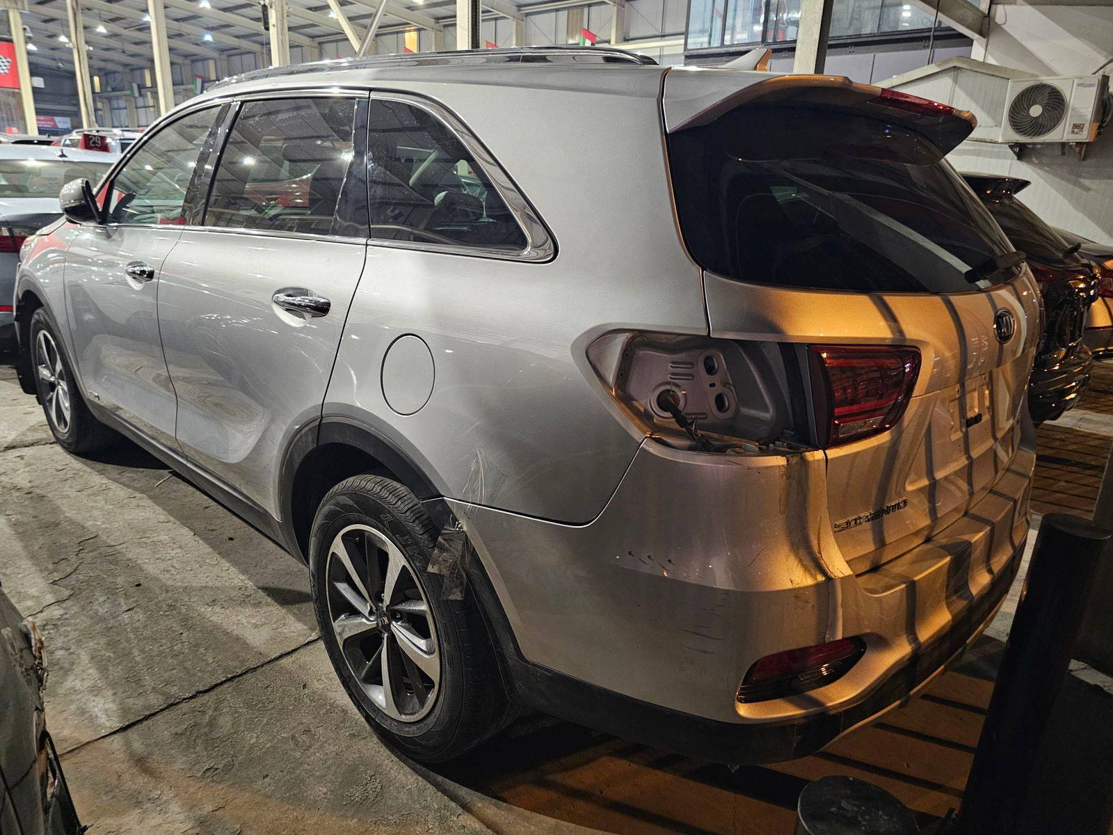 2019 KIA SORENTO — 118213 Miles — Lot 94390595 — Main - Marhaba Auctions Used Cars - Image 3