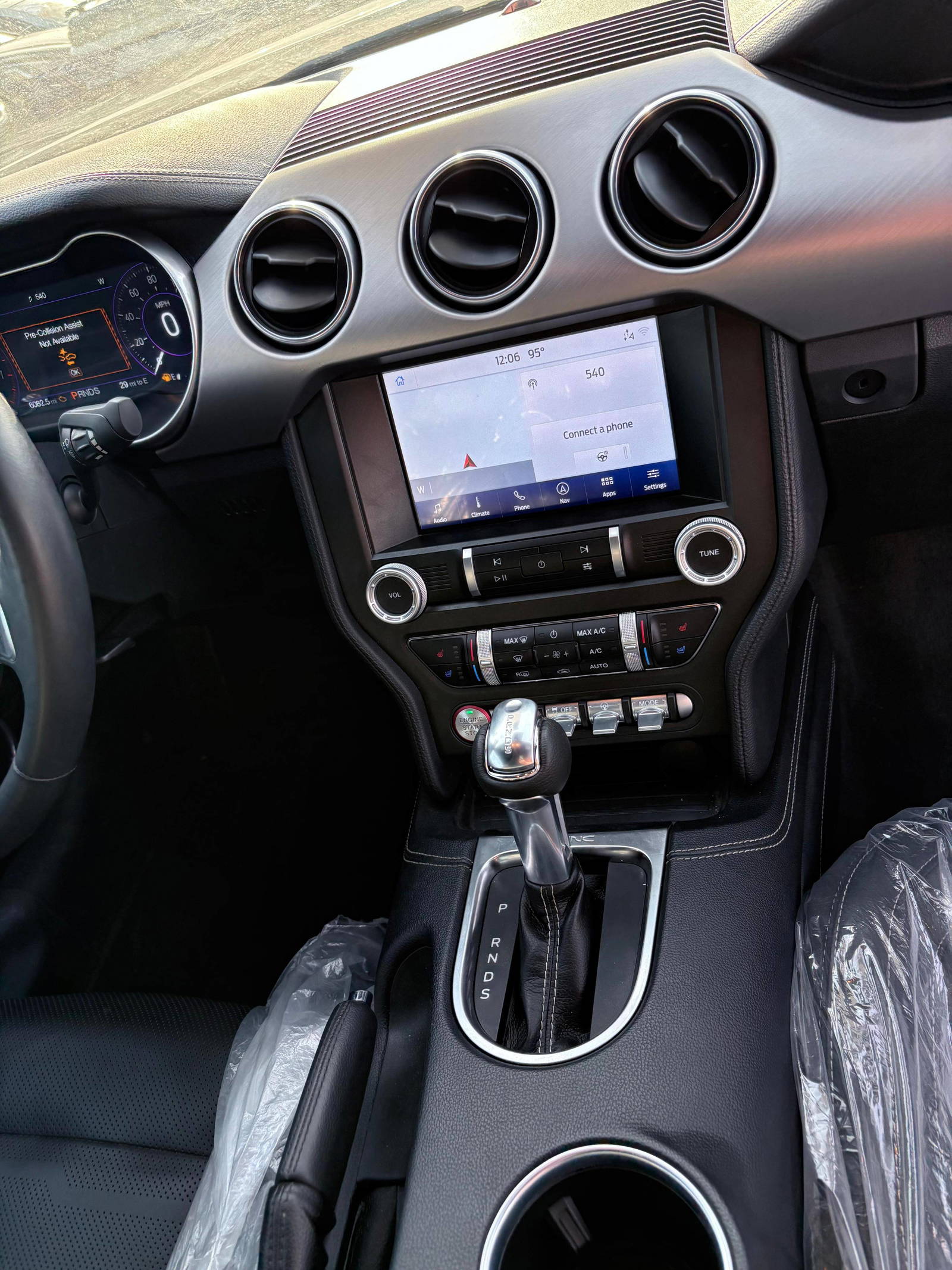 FORD MUSTANG 2023 - Marhaba Auction Used Cars - Image 12