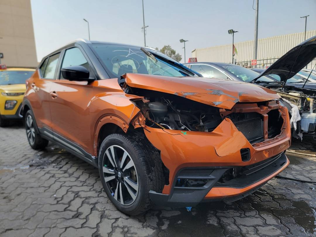 2019 NISSAN KICKS — 121060 Miles — Lot KL544016 — Main - Marhaba Auctions Used Cars - Image 4