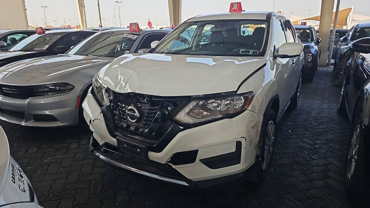 2017 NISSAN ROGUE — 177582 Miles — Lot 4HW013005 — Souq - Marhaba Auctions Used Cars - Image 8