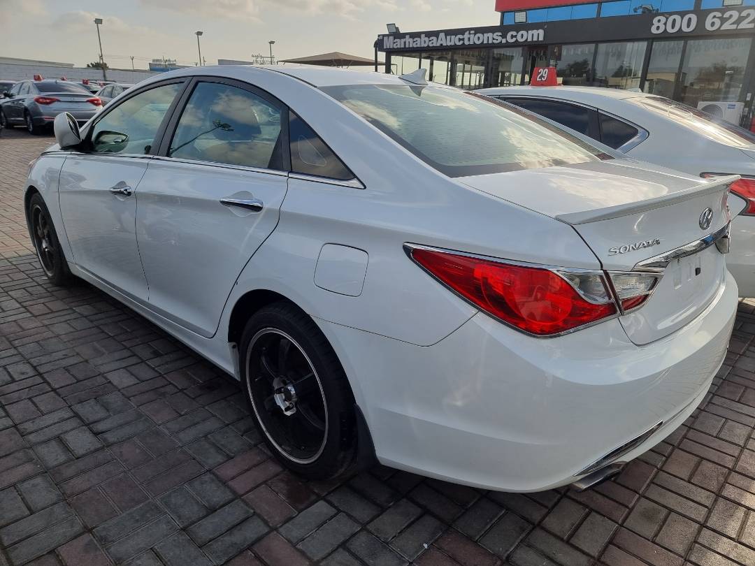 2012 HYUNDAI SONATA — 172034 Miles — Lot 124587 — Ind. 12 - Marhaba Auctions Used Cars - Image 5
