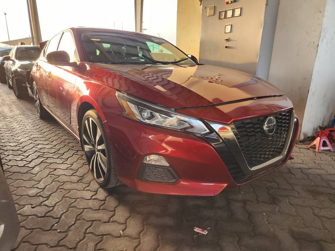 2019 NISSAN ALTIMA — 28348 Miles — Lot 41804734 — Souq - Marhaba Auctions Used Cars - Image 6