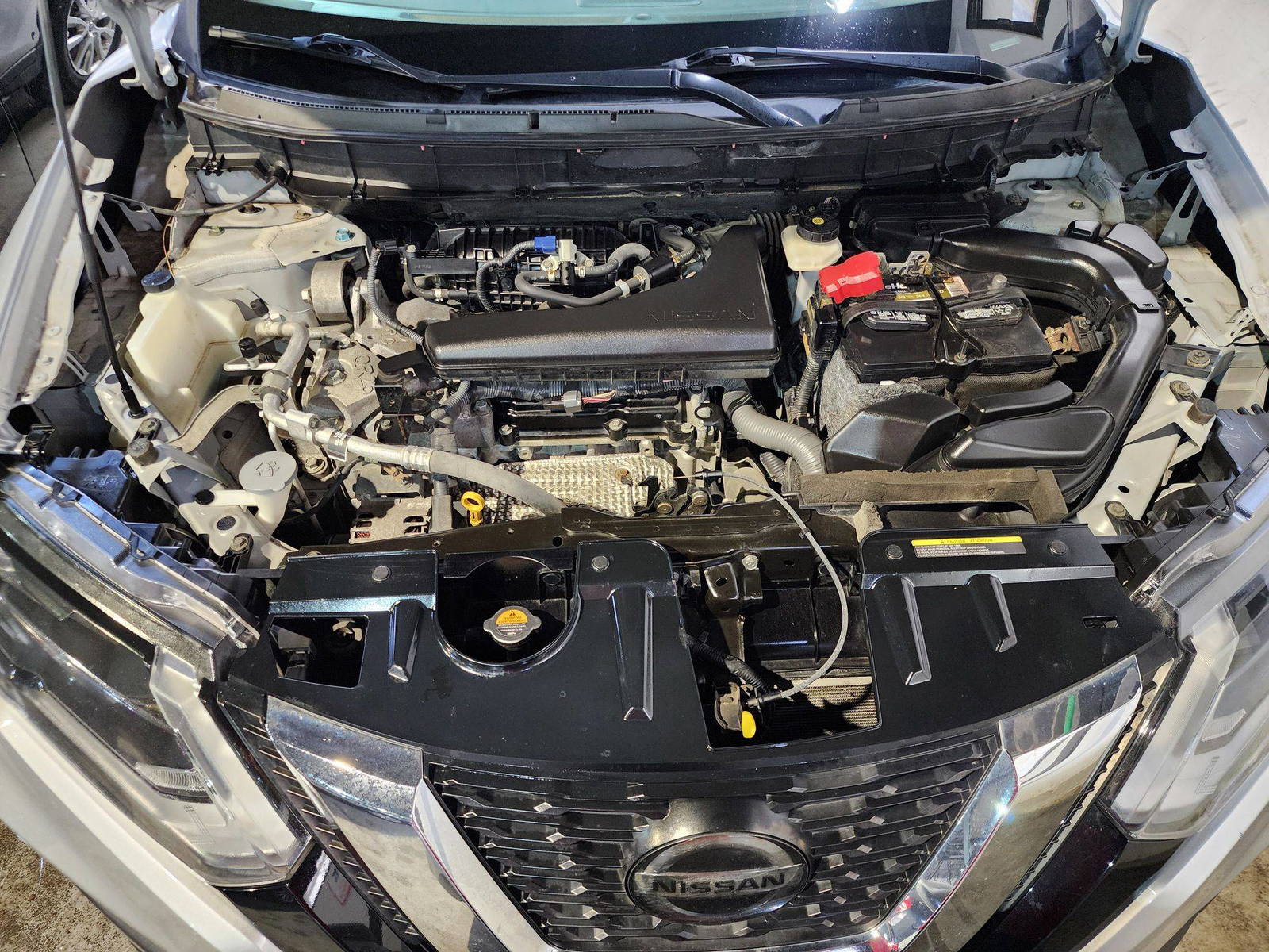 2018 NISSAN ROGUE — 93752 Miles — Lot 86687674 — Al Quoz - Marhaba Auctions Used Cars - Image 13