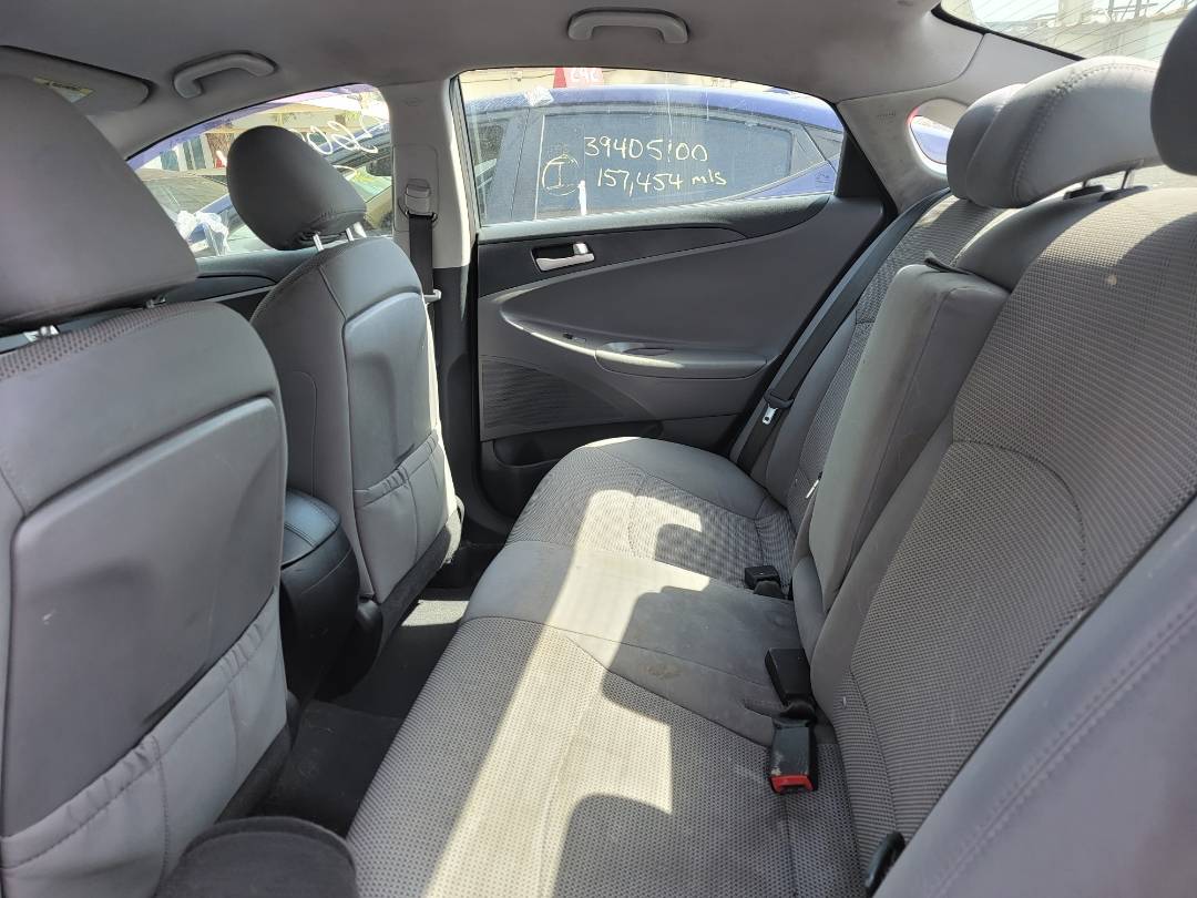 2014 HYUNDAI SONATA — 218754 Miles — Lot AC8EH932280 — Main - Marhaba Auctions Used Cars - Image 5