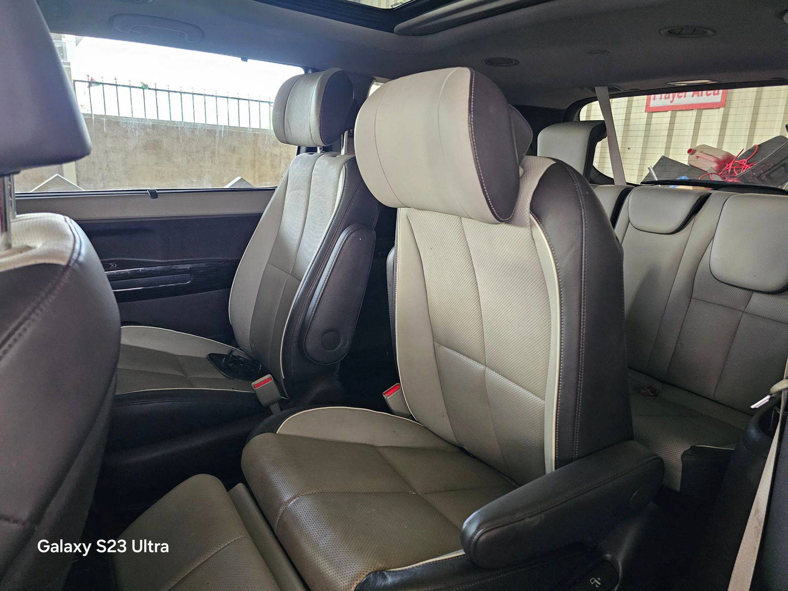 KIA SEDONA 2015 - Marhaba Auction Used Cars - Image 7