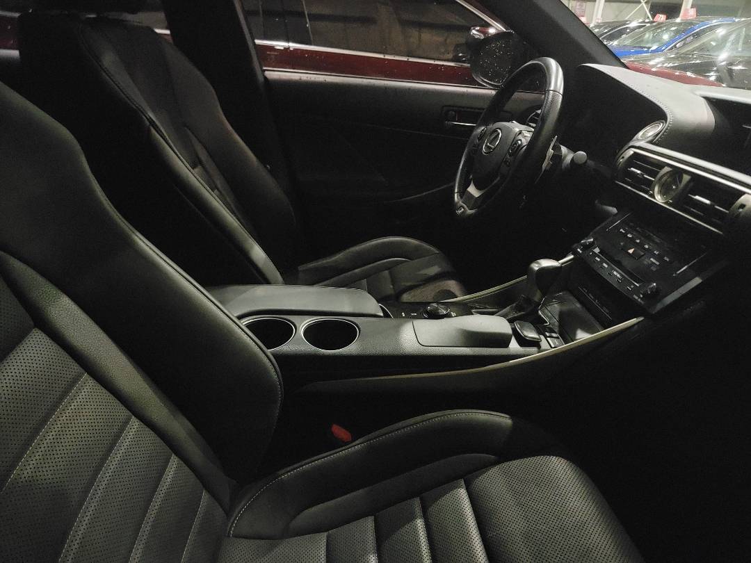 2014 LEXUS IS-350 — 95781 Miles — Lot 000376 - Marhaba Auctions Used Cars - Image 9