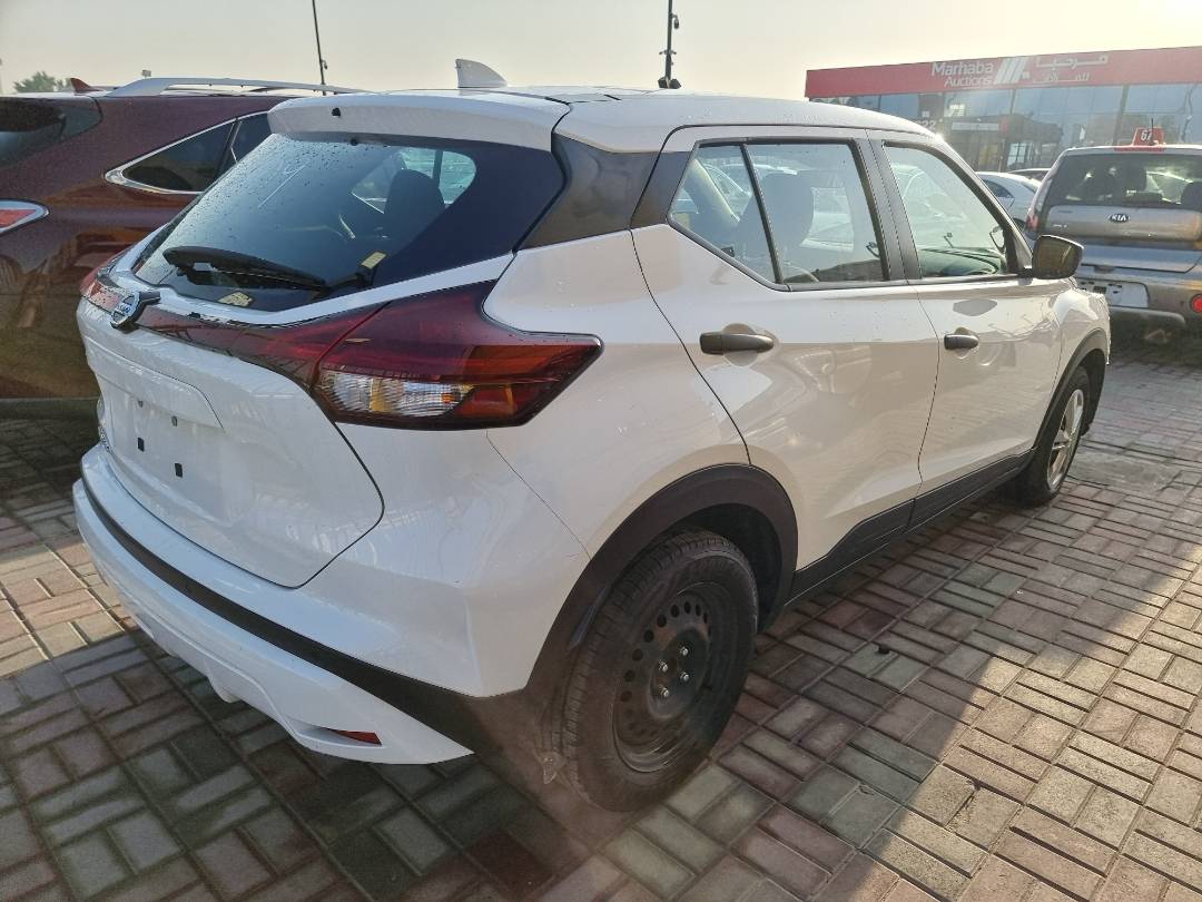 2021 NISSAN KICKS — 141872 Miles — Lot 40568986 — Main - Marhaba Auctions Used Cars - Image 4