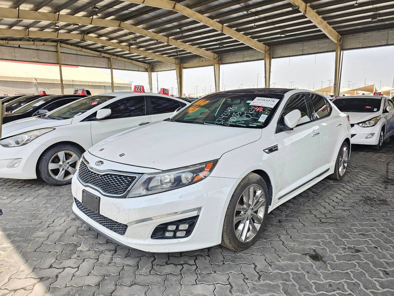 2015 KIA OPTIMA — 173880 Miles — Lot A63FG374348 — Souq - Marhaba Auctions Used Cars - Image 5