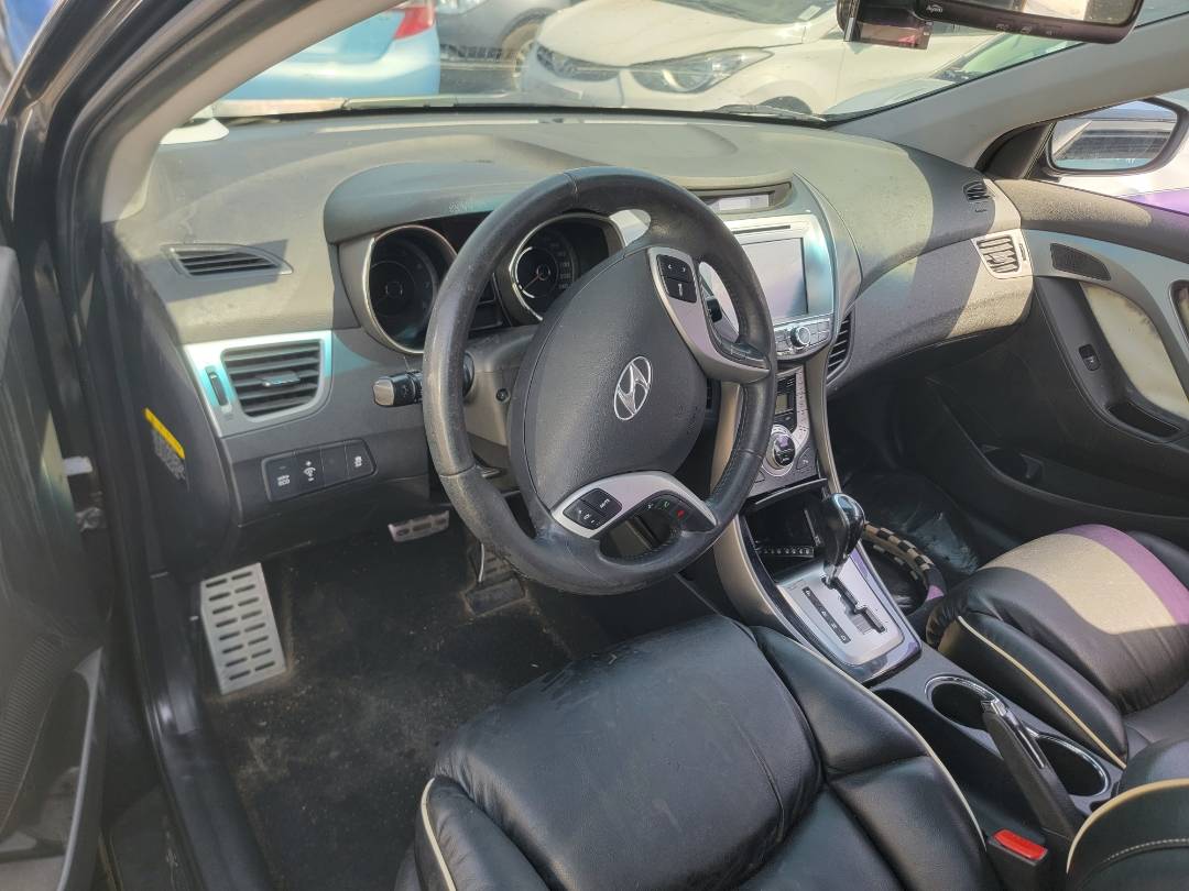 2011 HYUNDAI AVANTE — 215335 KM — Lot U166651 — Main - Marhaba Auctions Used Cars - Image 6