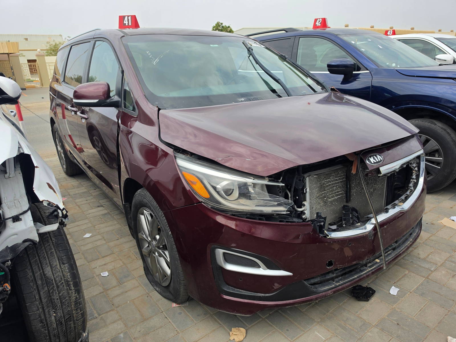 2019 KIA SEDONA — 120404 Miles — Lot 94044865 - Marhaba Auctions Used Cars - Image 4