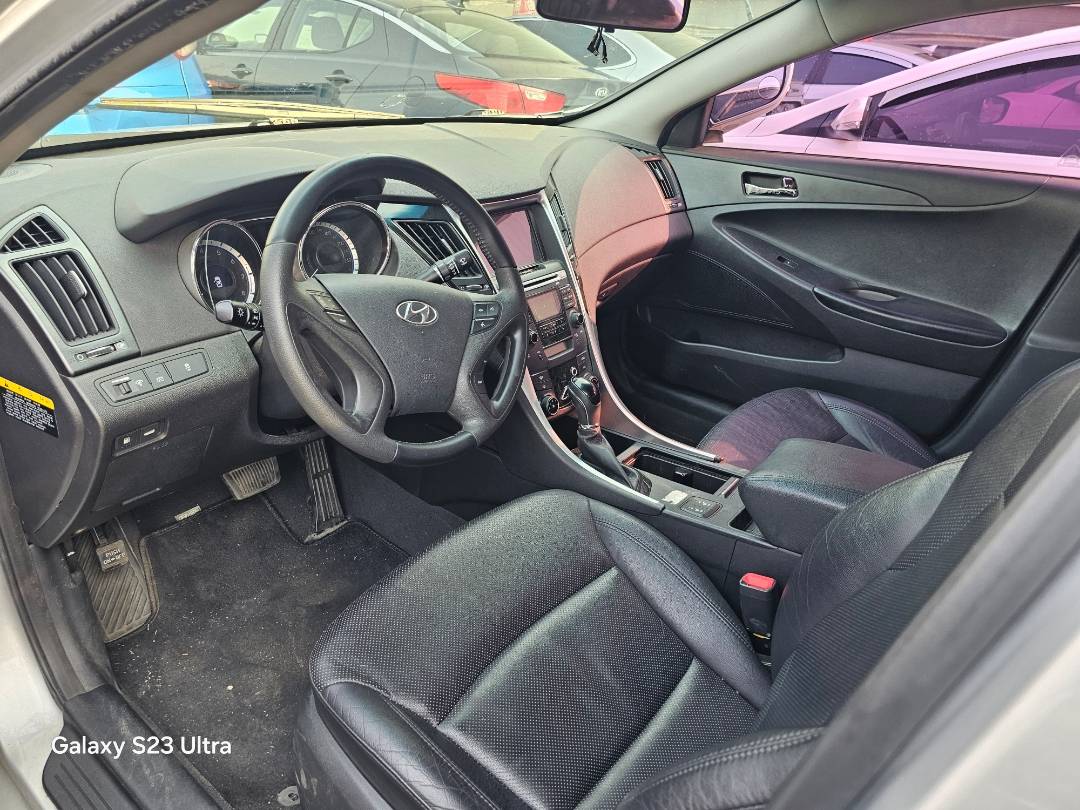 2012 HYUNDAI SONATA — 121052 KM — Lot 456613 — Main - Marhaba Auctions Used Cars - Image 7