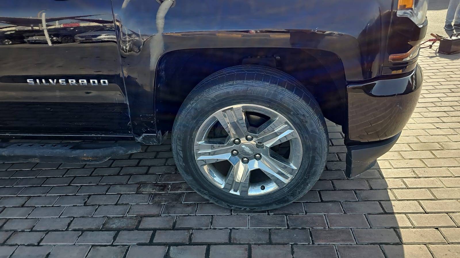 2017 CHEVROLET SILVERADO — 151206 Miles — Lot HZ368023 — Souq - Marhaba Auctions Used Cars - Image 3