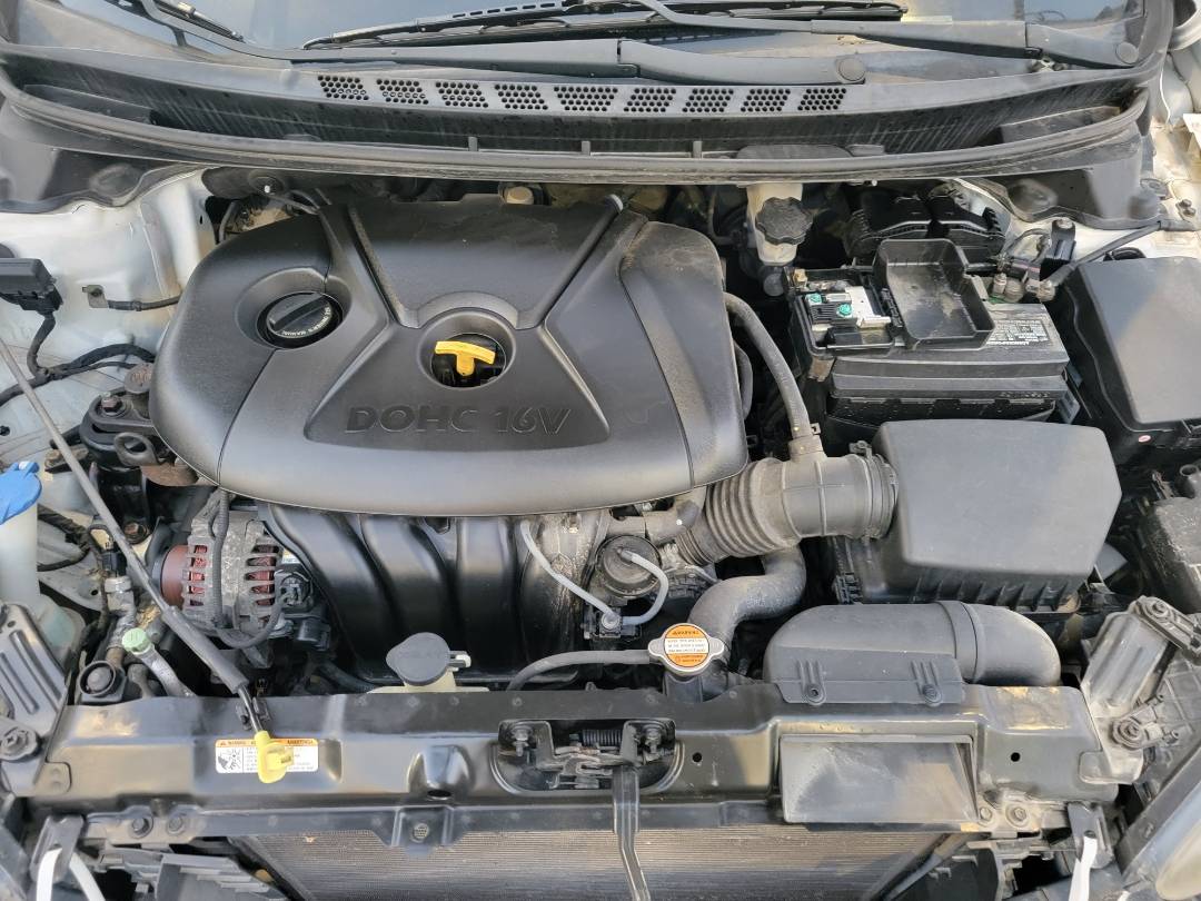 2012 HYUNDAI ELANTRA — 146636 Miles — Lot H106919 — Main - Marhaba Auctions Used Cars - Image 10