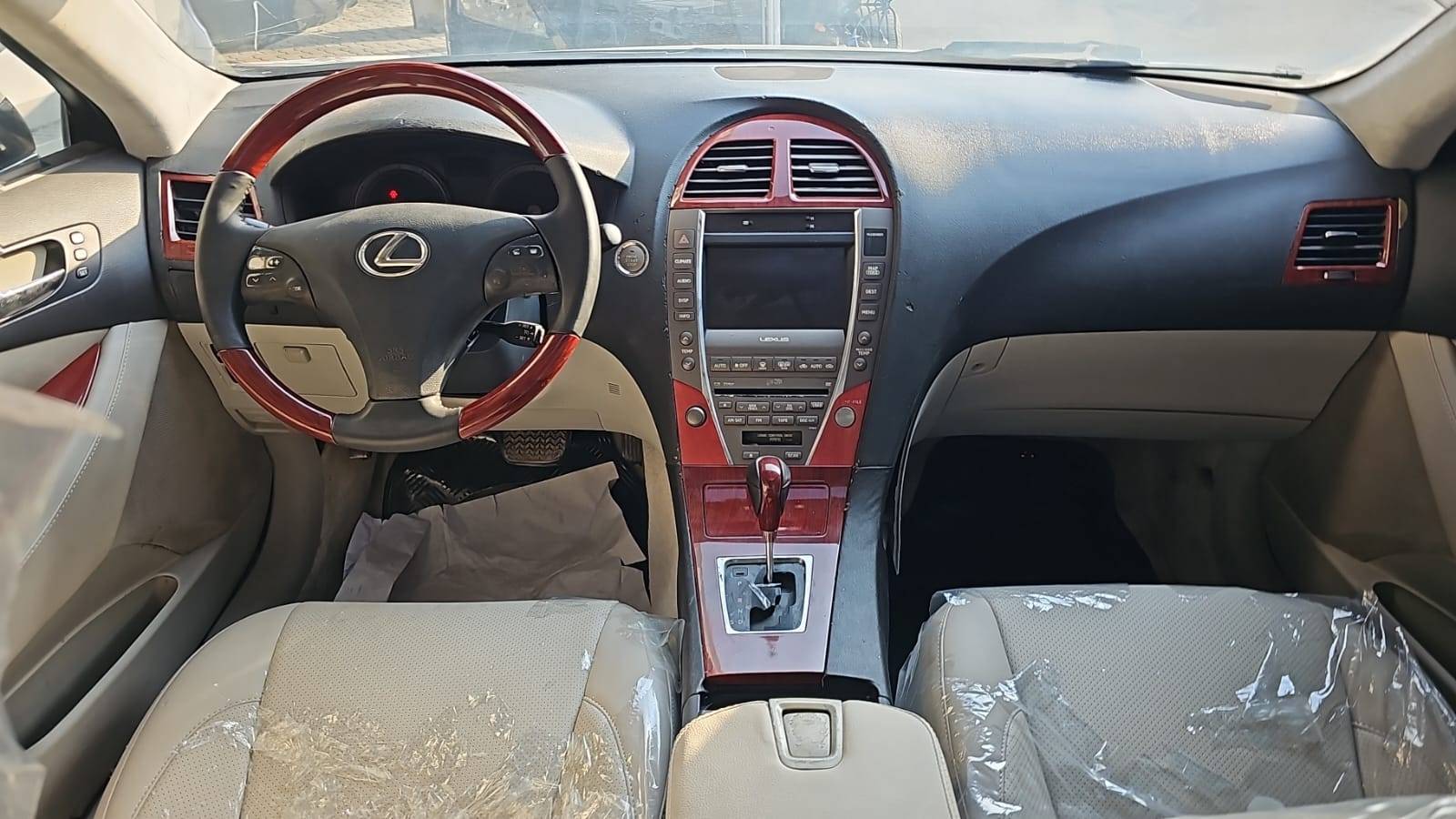 2008 LEXUS ES 350 — 89286 Miles — Lot 82215110 — Souq - Marhaba Auctions Used Cars - Image 7