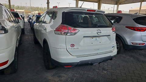 2014 NISSAN ROGUE at Marhaba Auctions