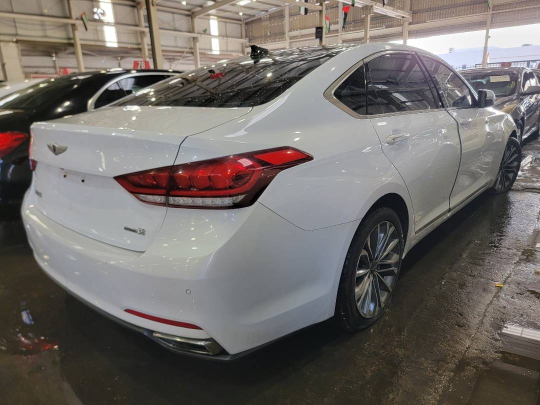 2015 HYUNDAI GENESIS — 99072 Miles — Lot 38122751 - Marhaba Auctions Used Cars - Image 3