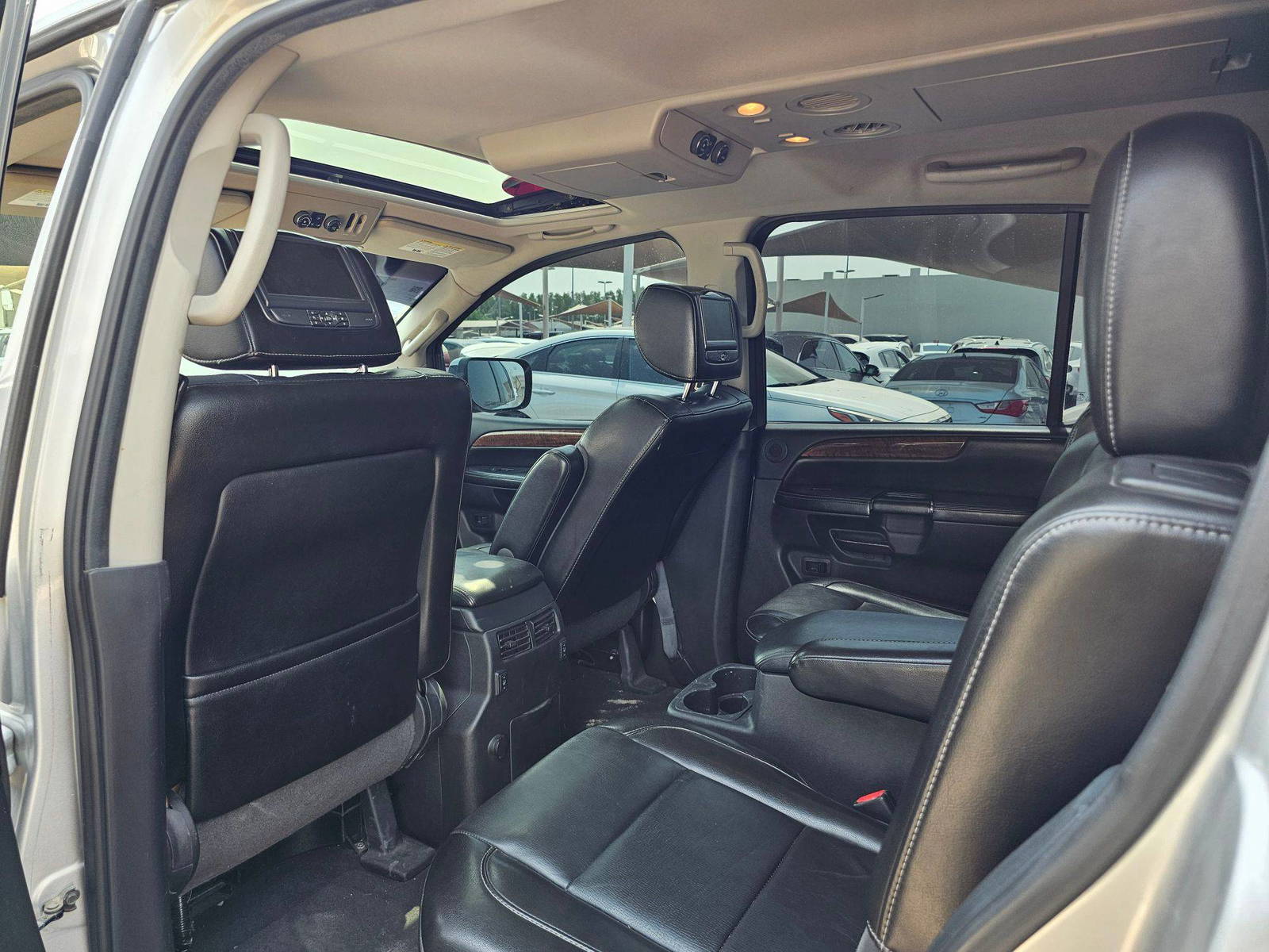 2013 NISSAN ARMADA — 128649 Miles — Lot 6DN610897 — Souq - Marhaba Auctions Used Cars - Image 6