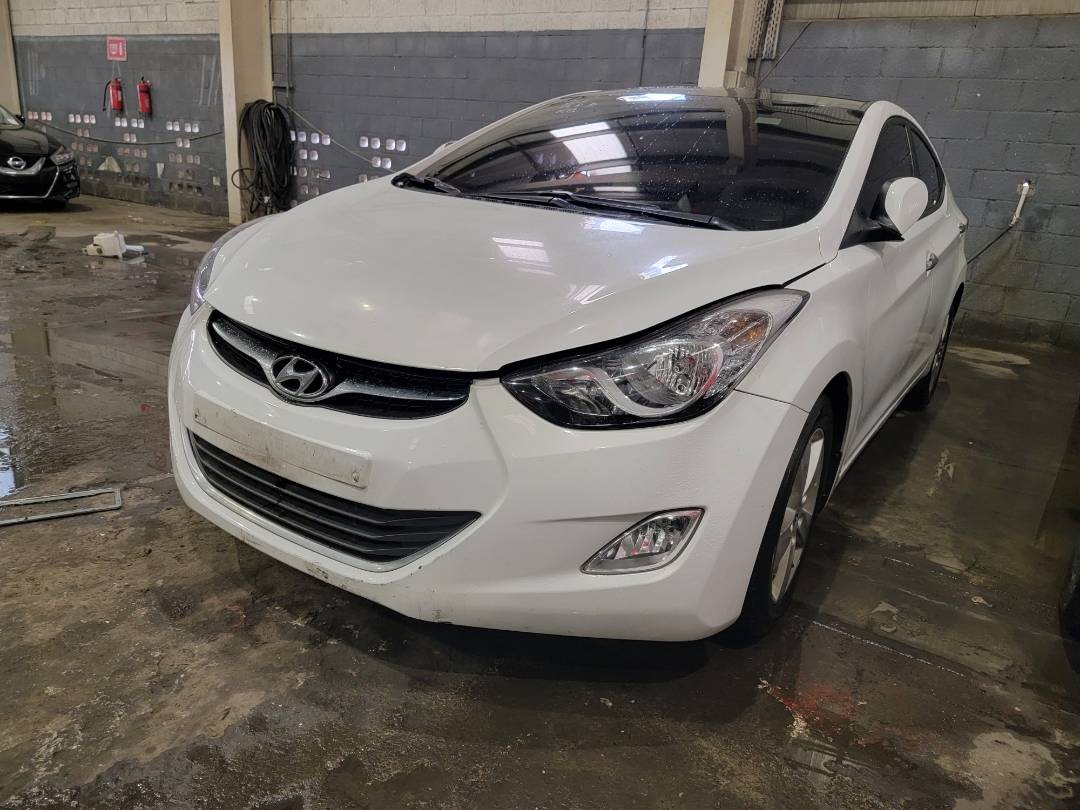 2012 HYUNDAI AVANTE — 181754 KM — Lot 310993 — Souq - Marhaba Auctions Used Cars - Image 4