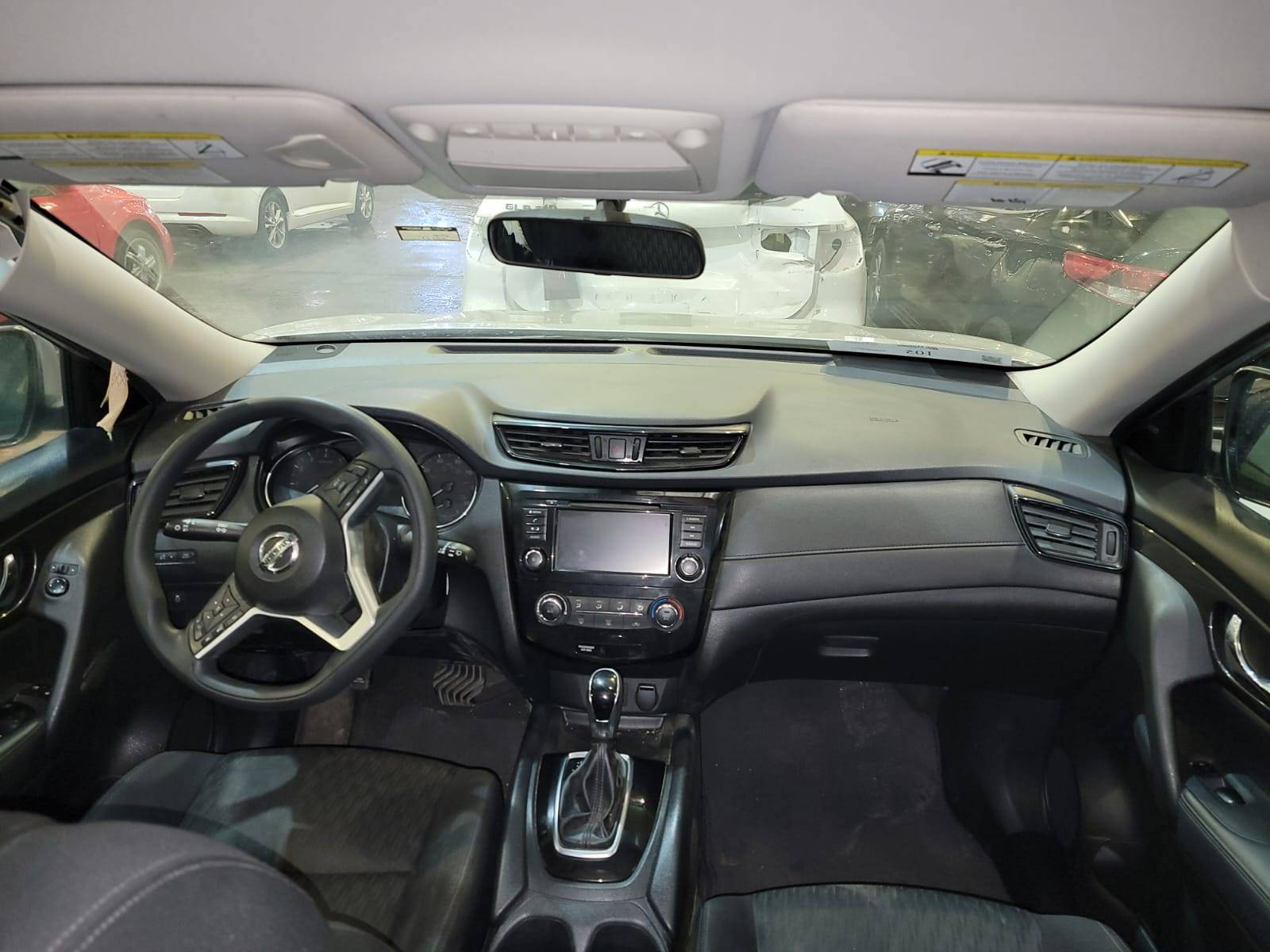 NISSAN ROGUE 2018 - Marhaba Auction Used Cars - Image 8