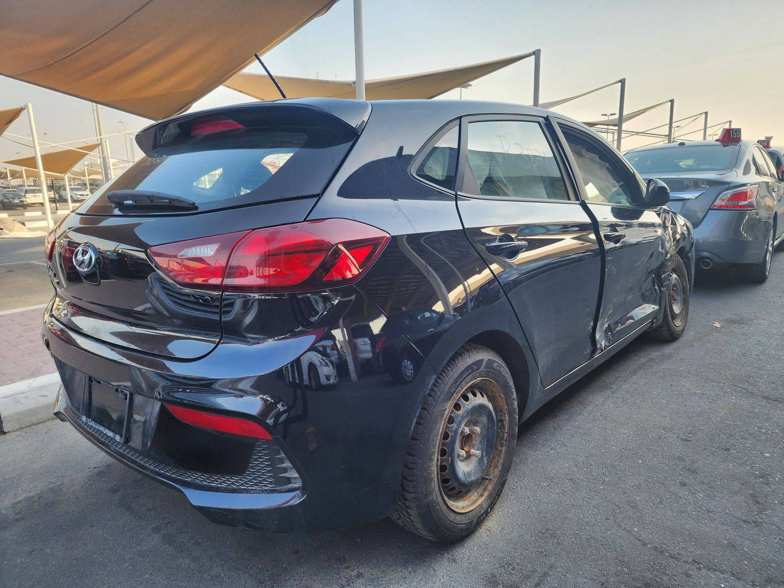 2019 HYUNDAI ACCENT — 91660 KM — Lot 049744 — Souq - Marhaba Auctions Used Cars - Image 5