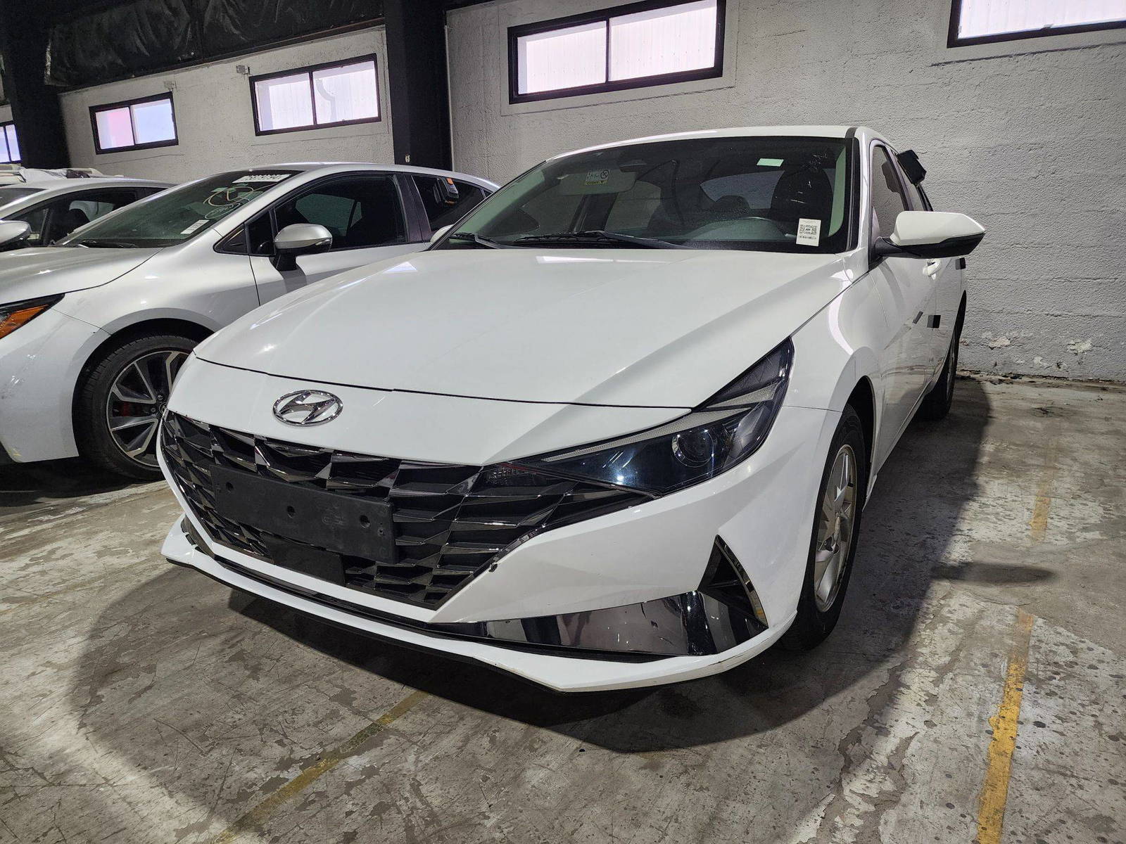 2021 HYUNDAI AVANTE — 152115 KM — Lot 215487 — Souq - Marhaba Auctions Used Cars - Image 3