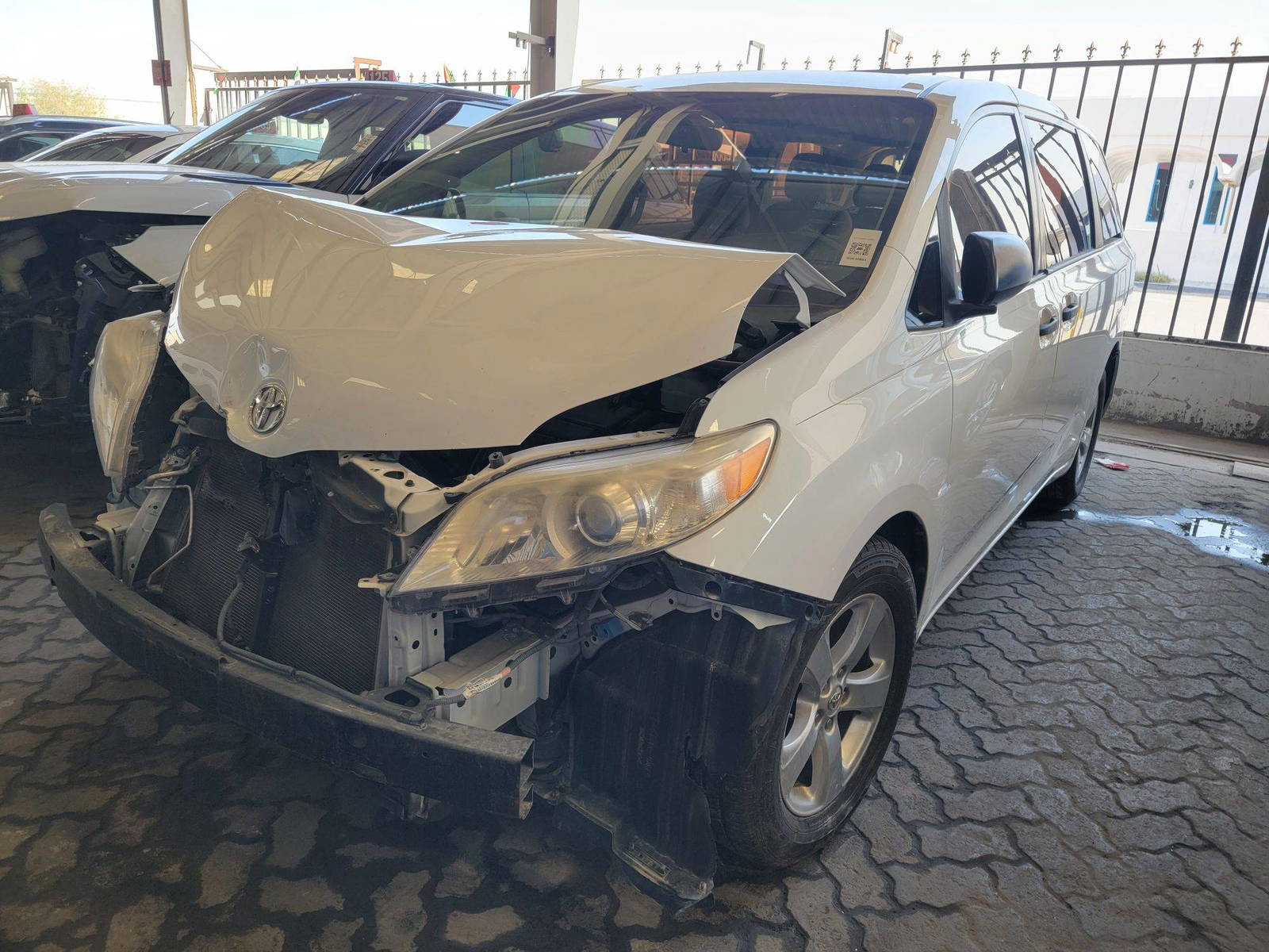 TOYOTA SIENNA 2014 - Marhaba Auction Used Cars - Image 5