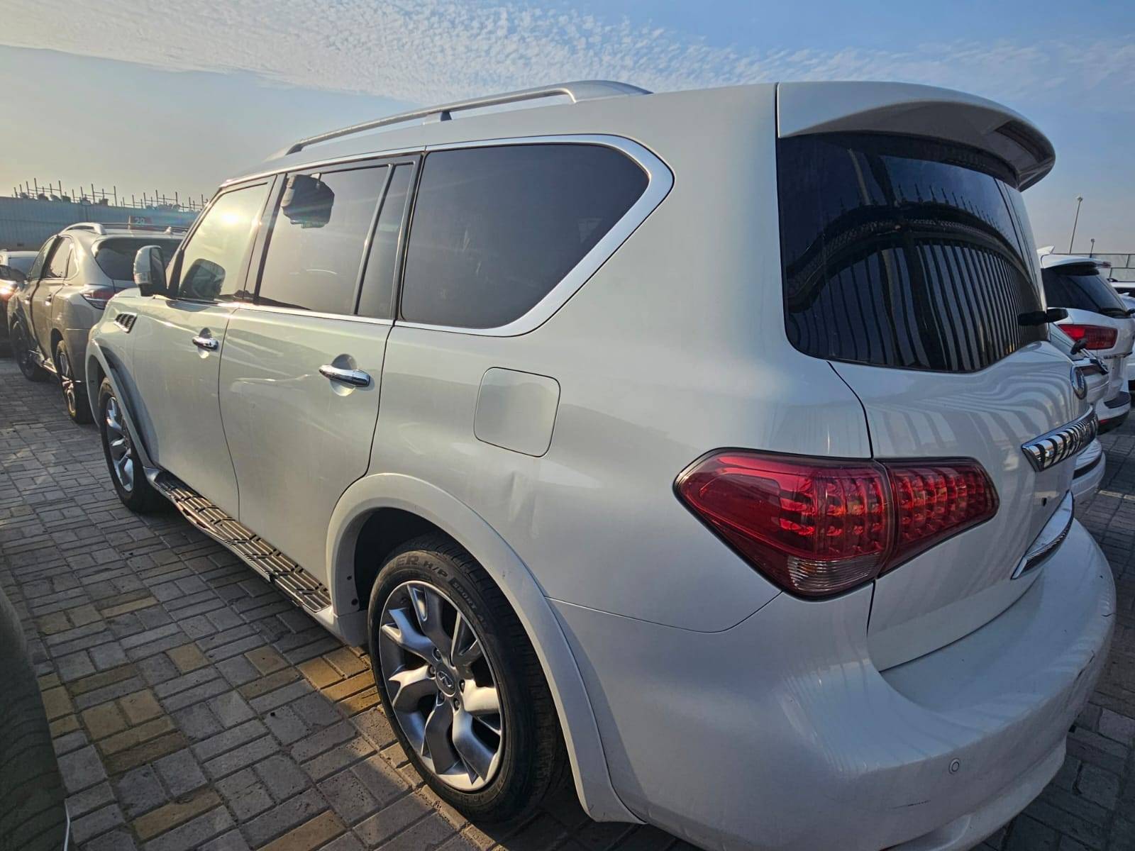 2012 INFINITI QX56 — 190824 Miles — Lot C9019350 - Marhaba Auctions Used Cars - Image 5