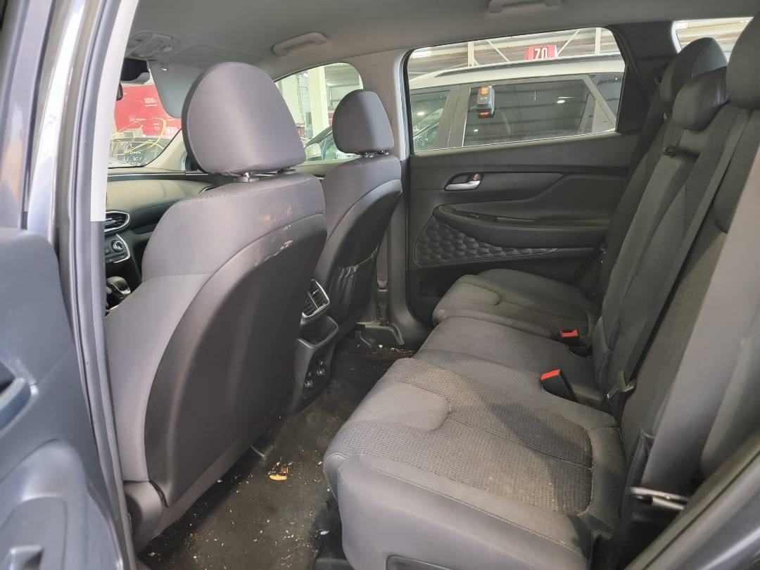 2020 HYUNDAI SANTA FE — 59374 Miles — Lot LH273402 — Souq - Marhaba Auctions Used Cars - Image 6