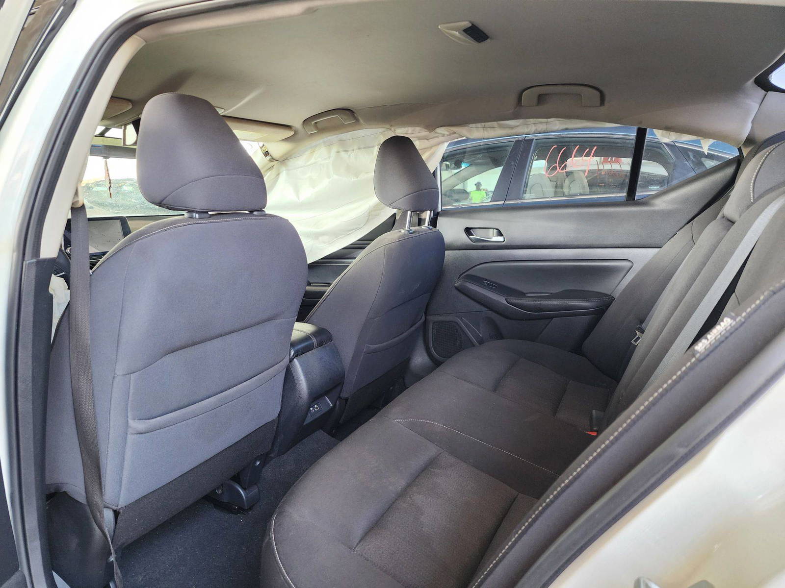 2020 NISSAN ALTIMA — 60152 Miles — Lot C194200 — Souq - Marhaba Auctions Used Cars - Image 6