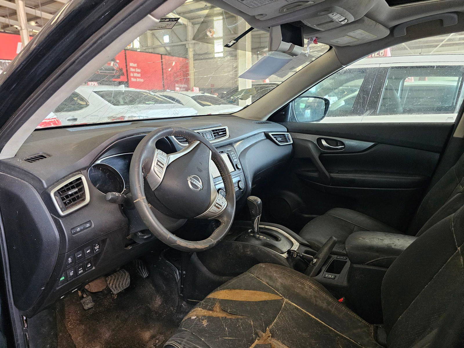NISSAN ROGUE 2015 - Marhaba Auction Used Cars - Image 7