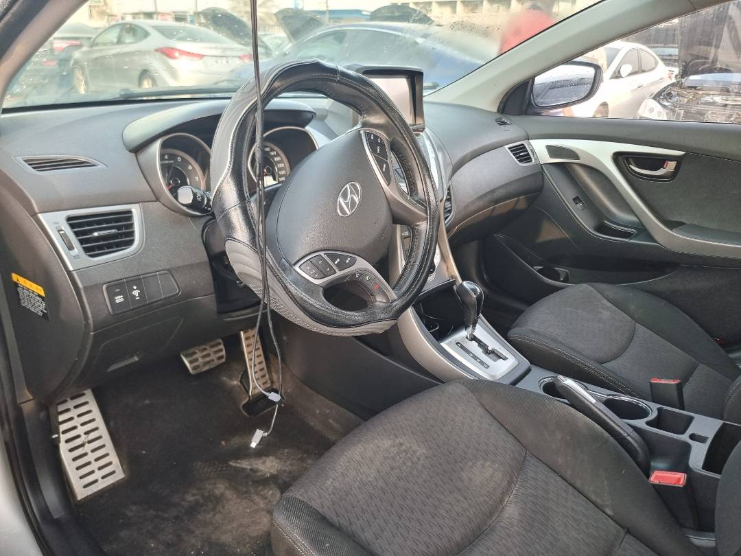 2011 HYUNDAI AVANTE — 154189 KM — Lot 124587 — Main - Marhaba Auctions Used Cars - Image 8