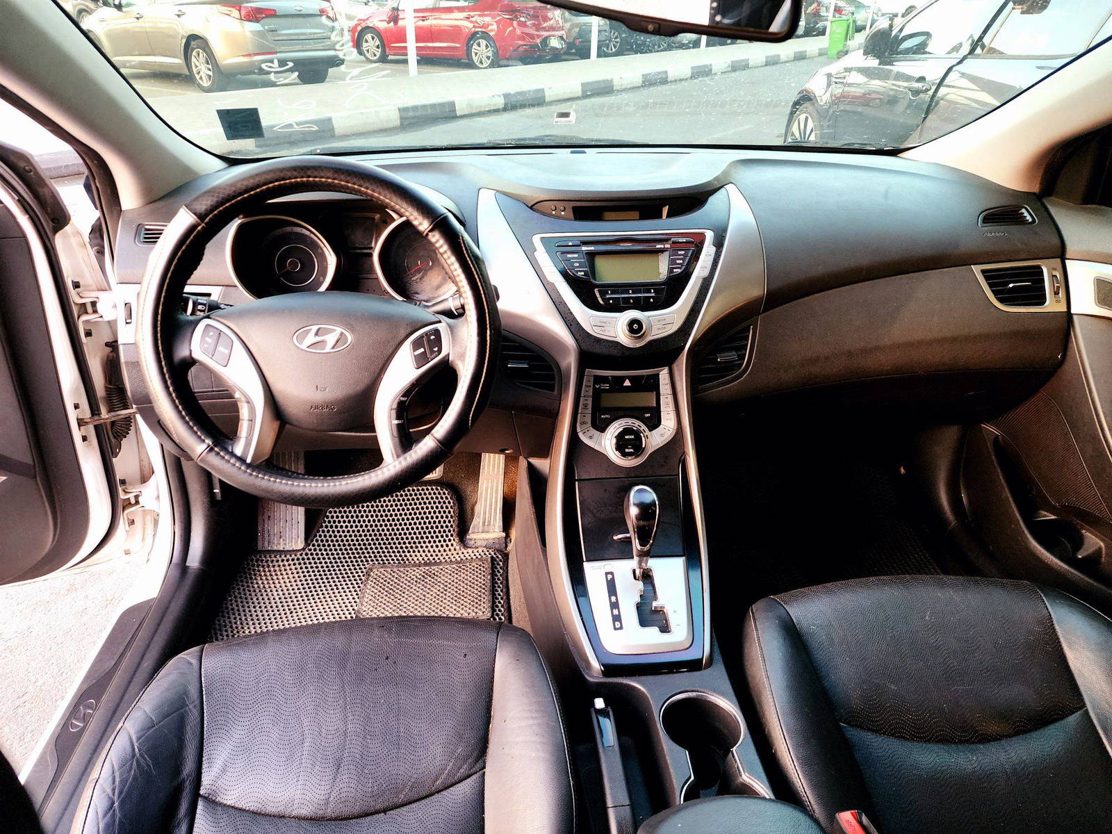 2012 HYUNDAI AVANTE — 234838 KM — Lot 590993 — Souq - Marhaba Auctions Used Cars - Image 7