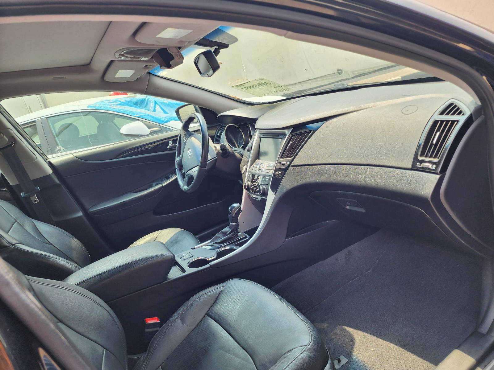 2013 HYUNDAI SONATA — 232953 Miles — Lot 9317 — Souq - Marhaba Auctions Used Cars - Image 6