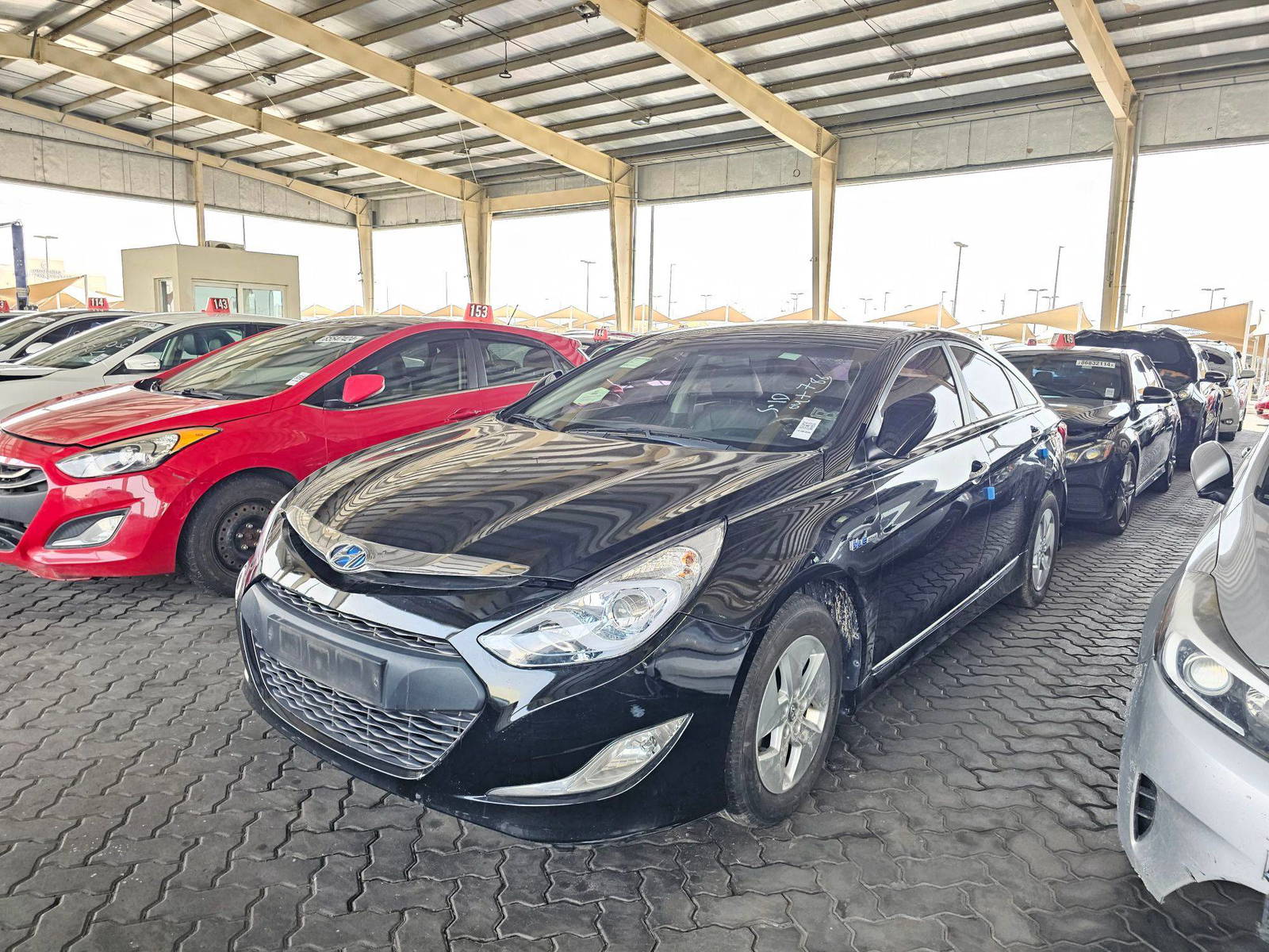 2012 HYUNDAI SONATA — 224385 KM — Lot 039336 — Souq - Marhaba Auctions Used Cars - Image 5