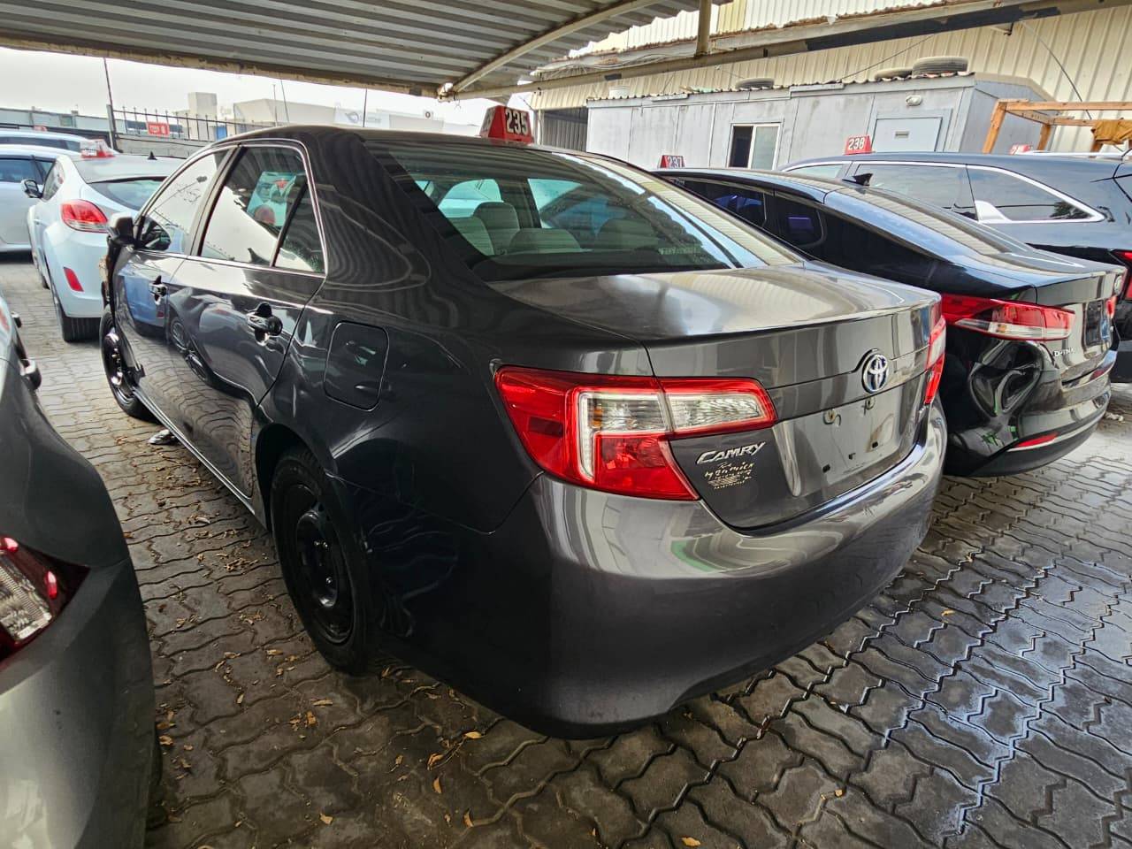 Toyota Camry 2012 view 2