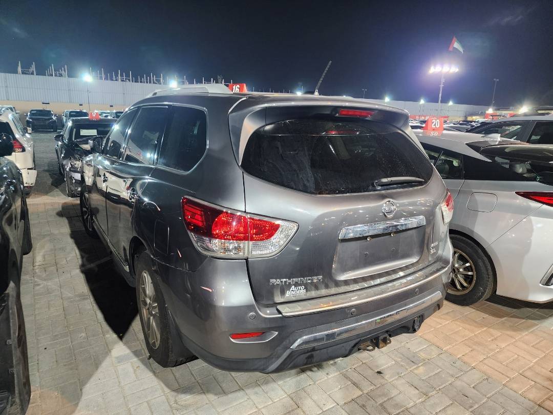 NISSAN PATHFINDER
