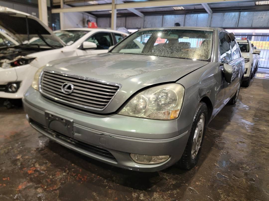 2001 LEXUS LS 430 — 240733 Miles — Lot 610034637 — Main - Marhaba Auctions Used Cars - Image 5
