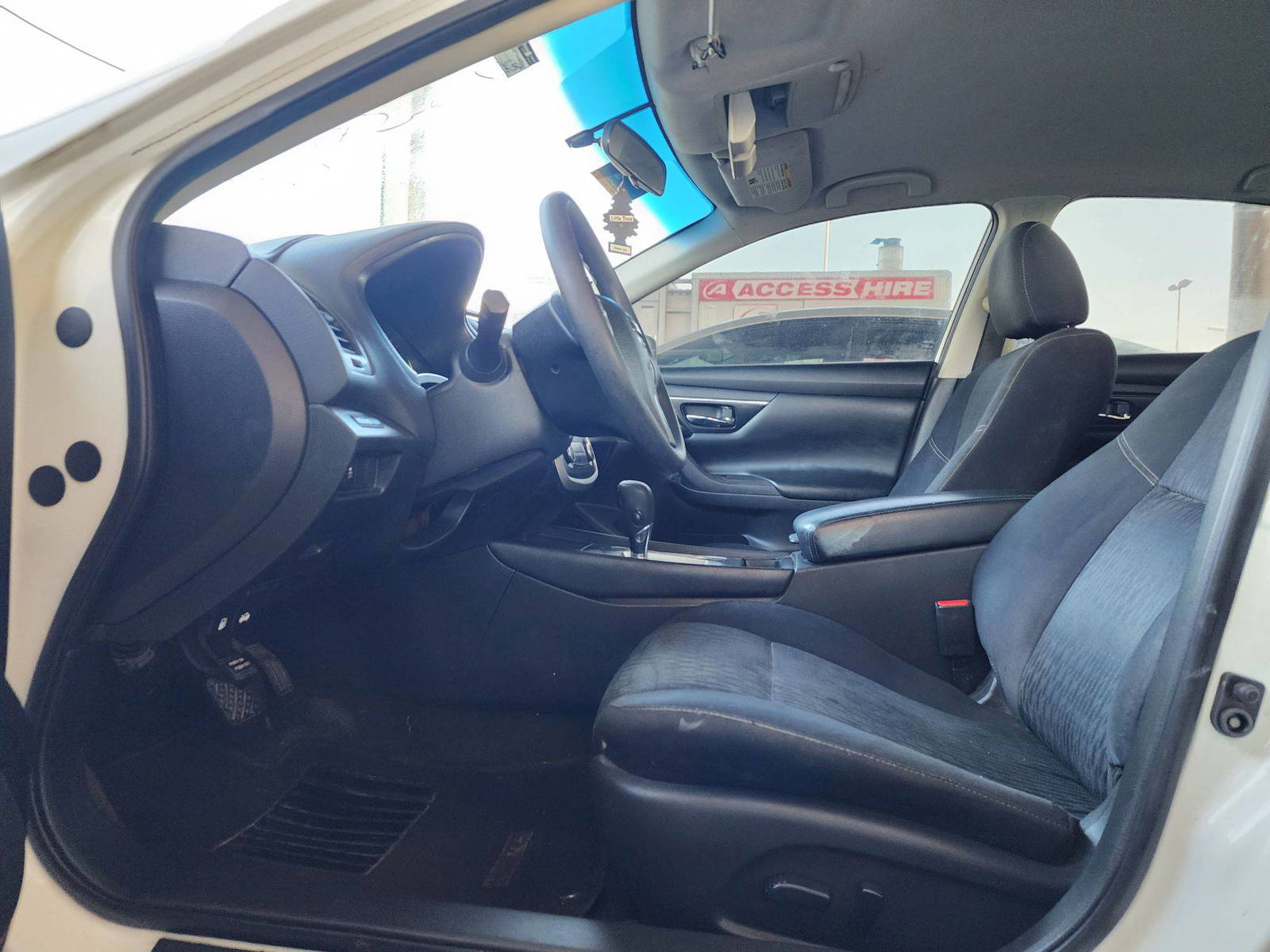 2017 NISSAN ALTIMA — 184793 Miles — Lot 812554 — Souq - Marhaba Auctions Used Cars - Image 8