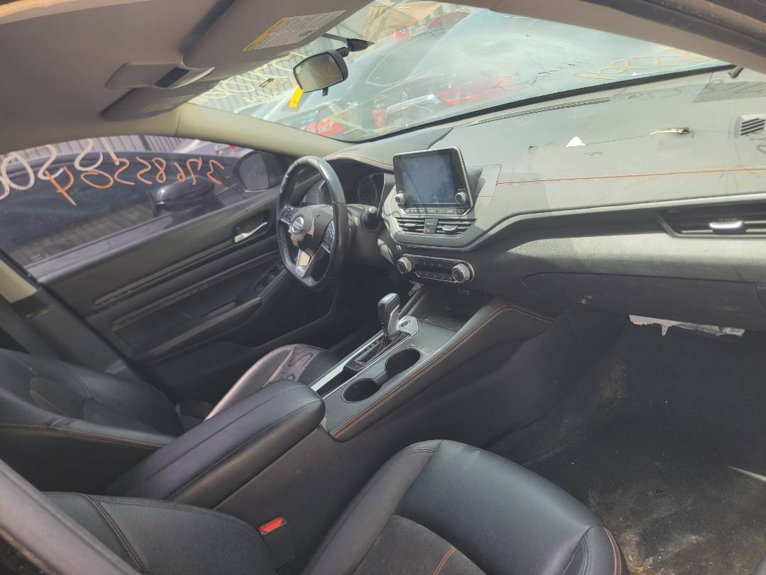 2019 NISSAN ALTIMA — 86361 Miles — Lot 155086 - Marhaba Auctions Used Cars - Image 5