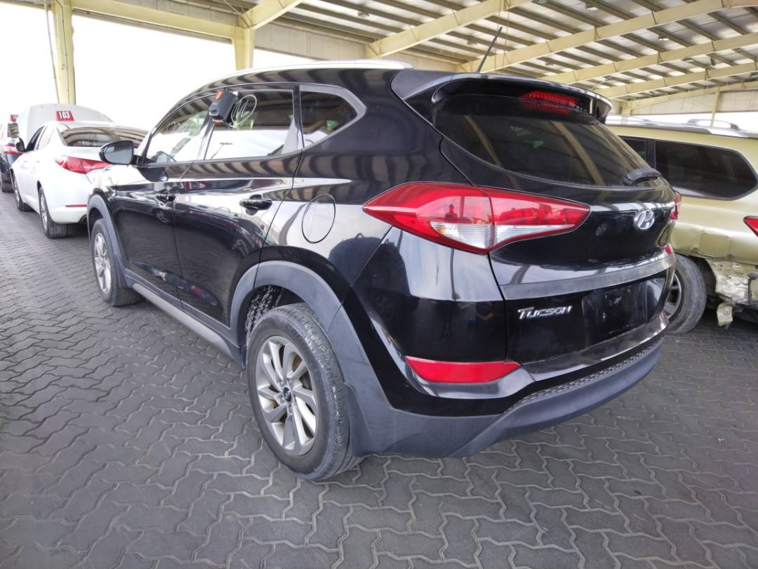 2017 HYUNDAI TUCSON — 130360 Miles — Lot 74514523 - Marhaba Auctions Used Cars - Image 5