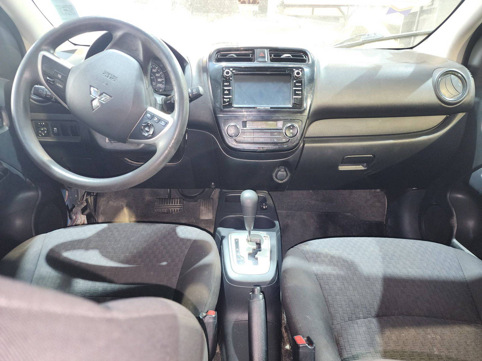 2020 MITSUBISHI MIRAGE — 133657 KM — Lot 30068194 — Souq - Marhaba Auctions Used Cars - Image 8
