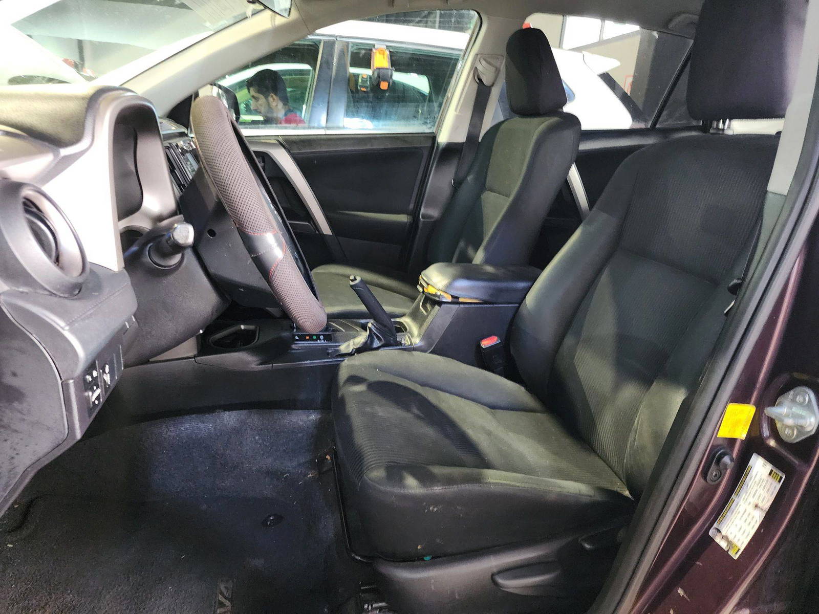 2016 TOYOTA RAV4 — 138398 Miles — Lot GW237645 — Al Quoz - Marhaba Auctions Used Cars - Image 9