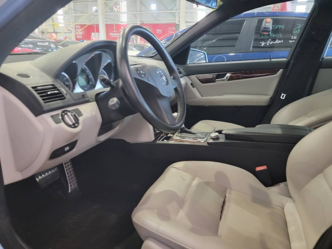 2010 MERCEDES BENZ C300 — 210866 Miles — Lot AF420280 — Main - Marhaba Auctions Used Cars - Image 8