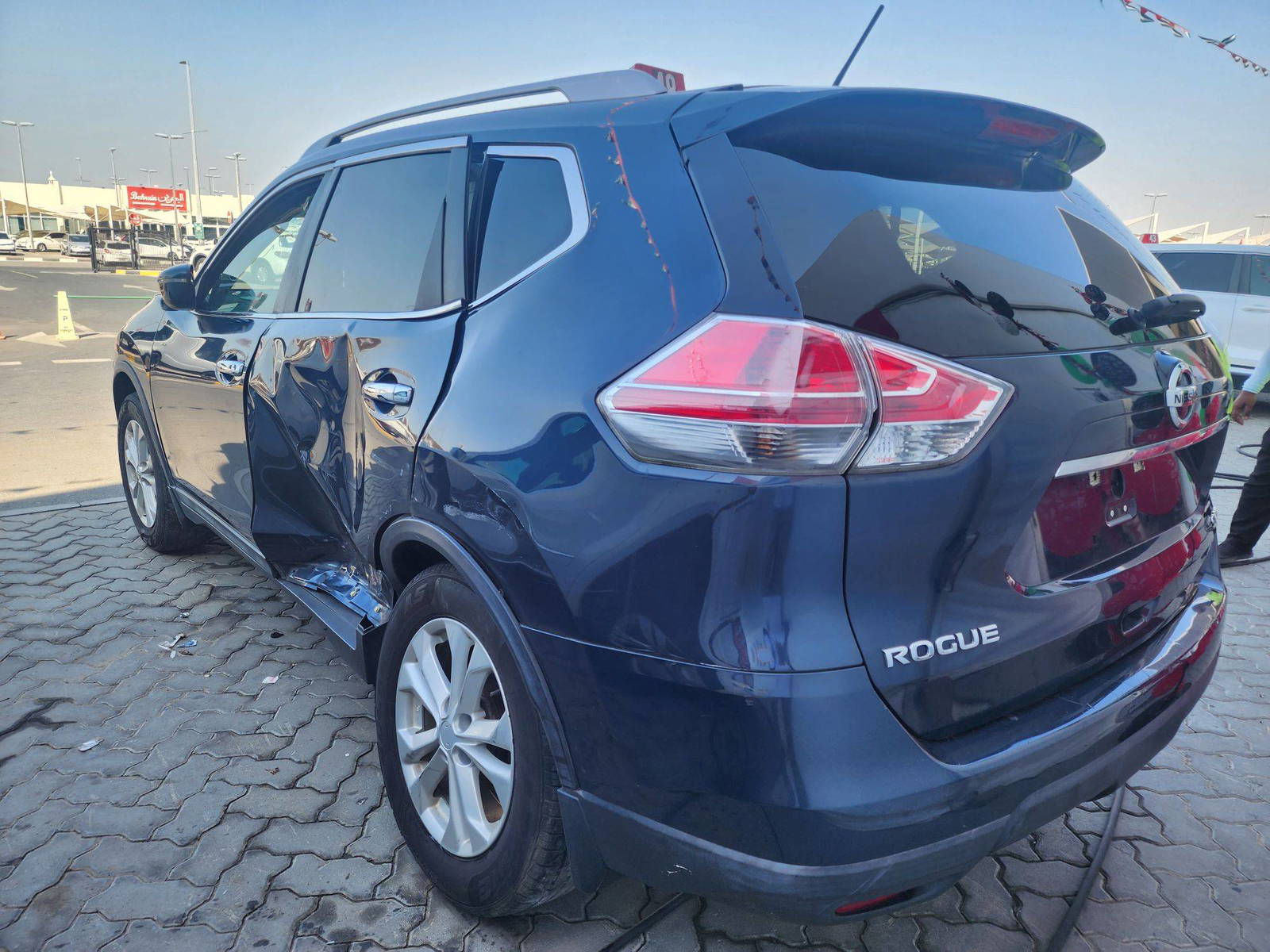 2016 NISSAN ROGUE — 122509 Miles — Lot 60921683 - Marhaba Auctions Used Cars - Image 12