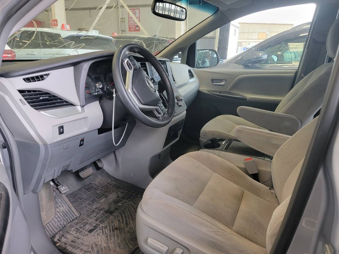 2016 TOYOTA SIENNA — 185988 Miles — Lot 3GS735832 — Main - Marhaba Auctions Used Cars - Image 8