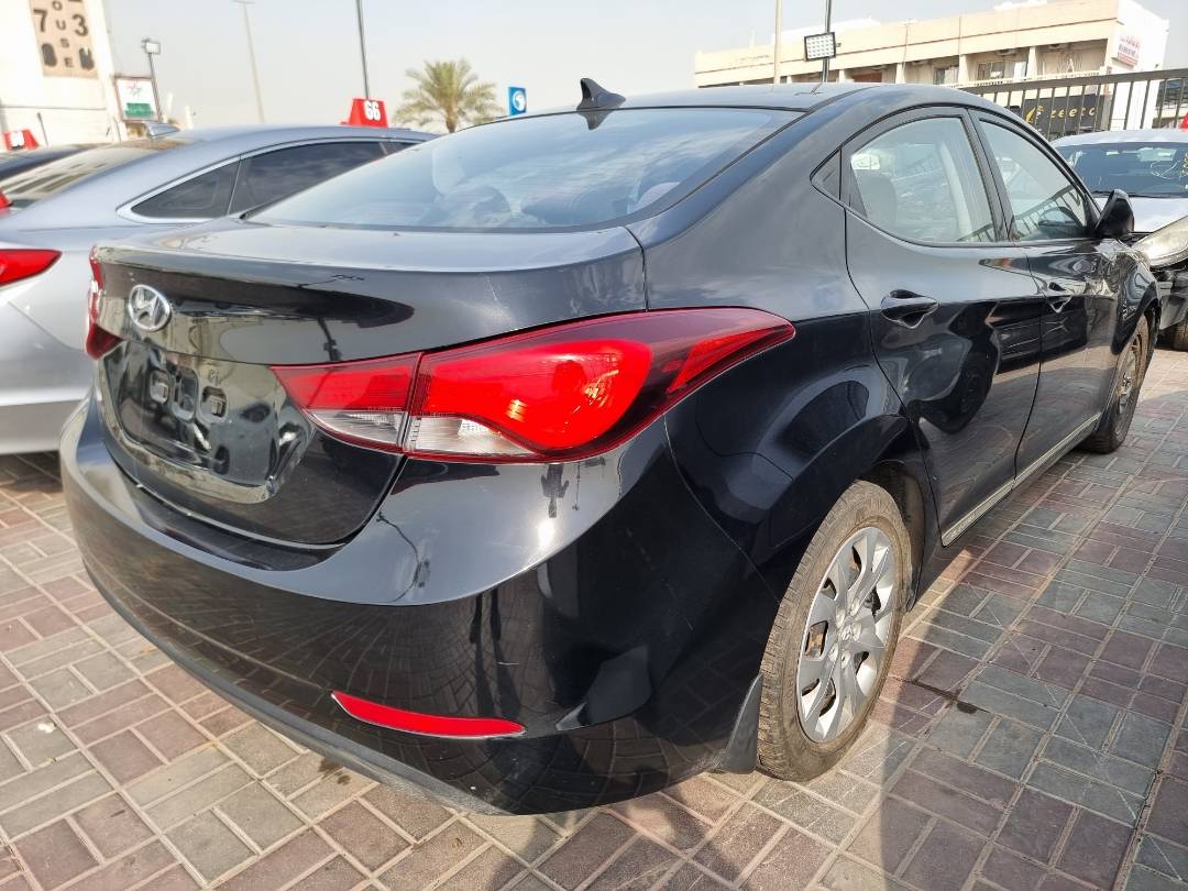 2015 HYUNDAI ELANTRA — 121085 KM — Lot 570464 — Main - Marhaba Auctions Used Cars - Image 3