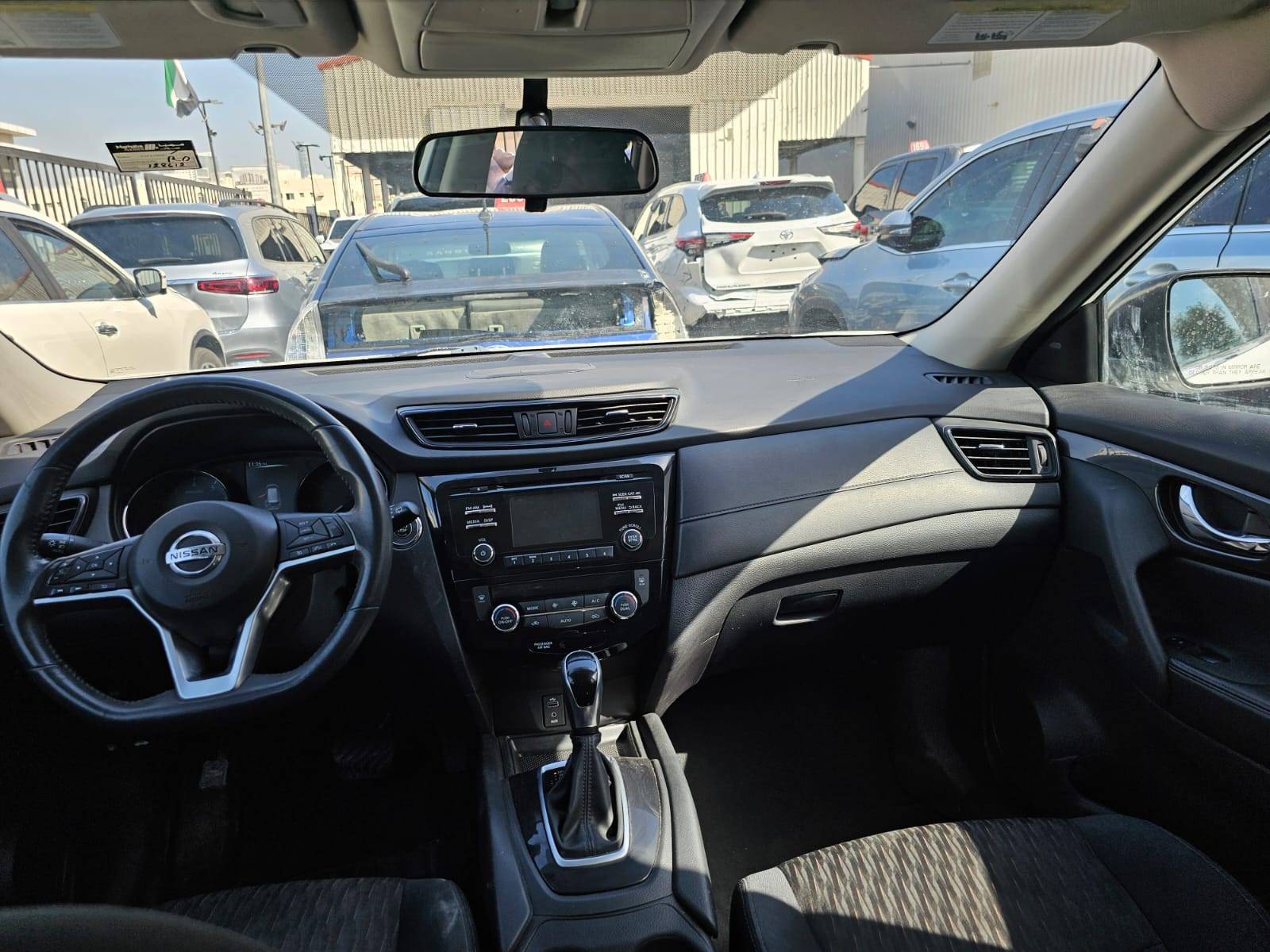 NISSAN ROGUE 2017 - Marhaba Auction Used Cars - Image 9