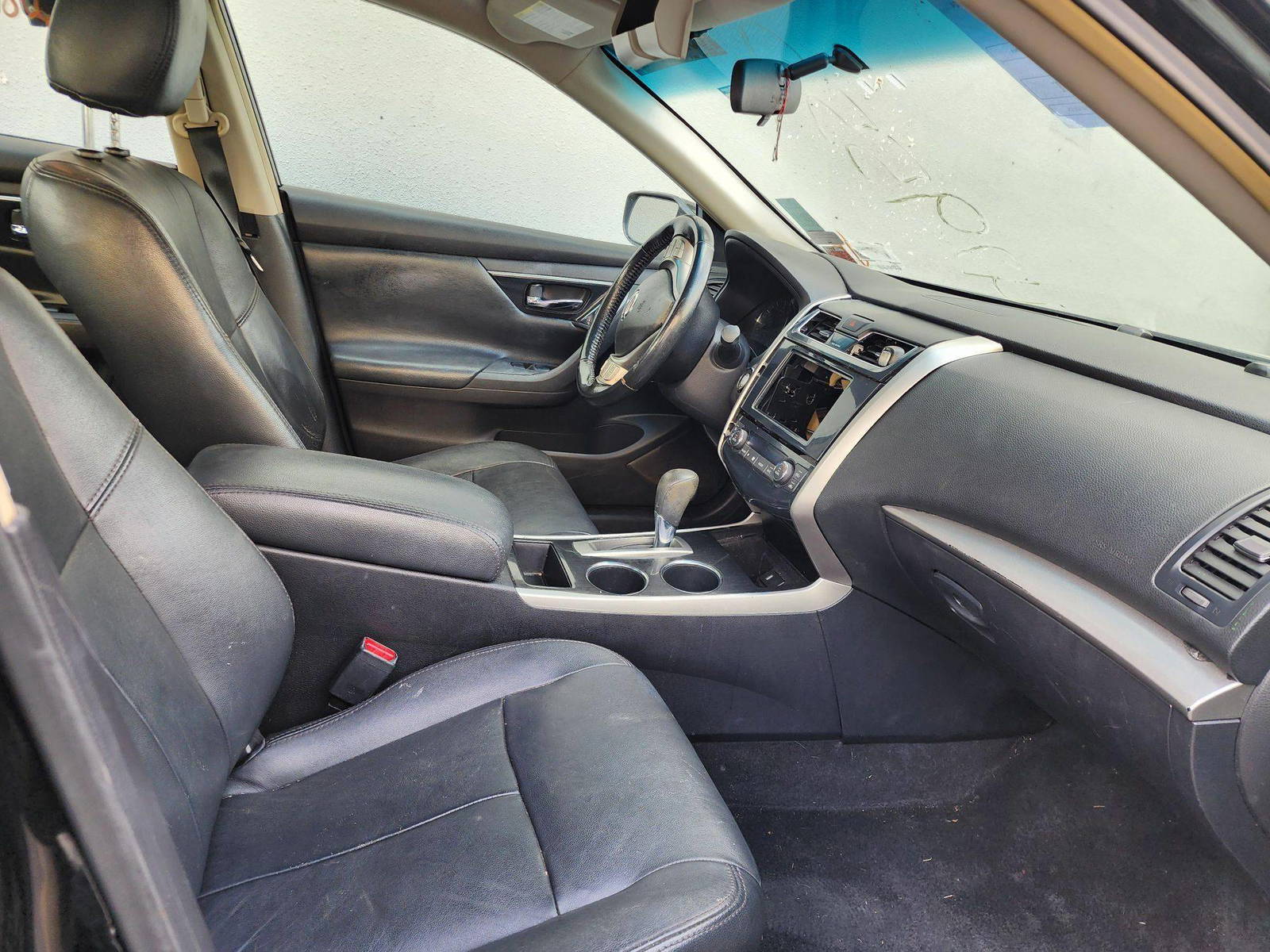 2013 NISSAN ALTIMA — 147540 Miles — Lot 9552 — Al Quoz - Marhaba Auctions Used Cars - Image 8
