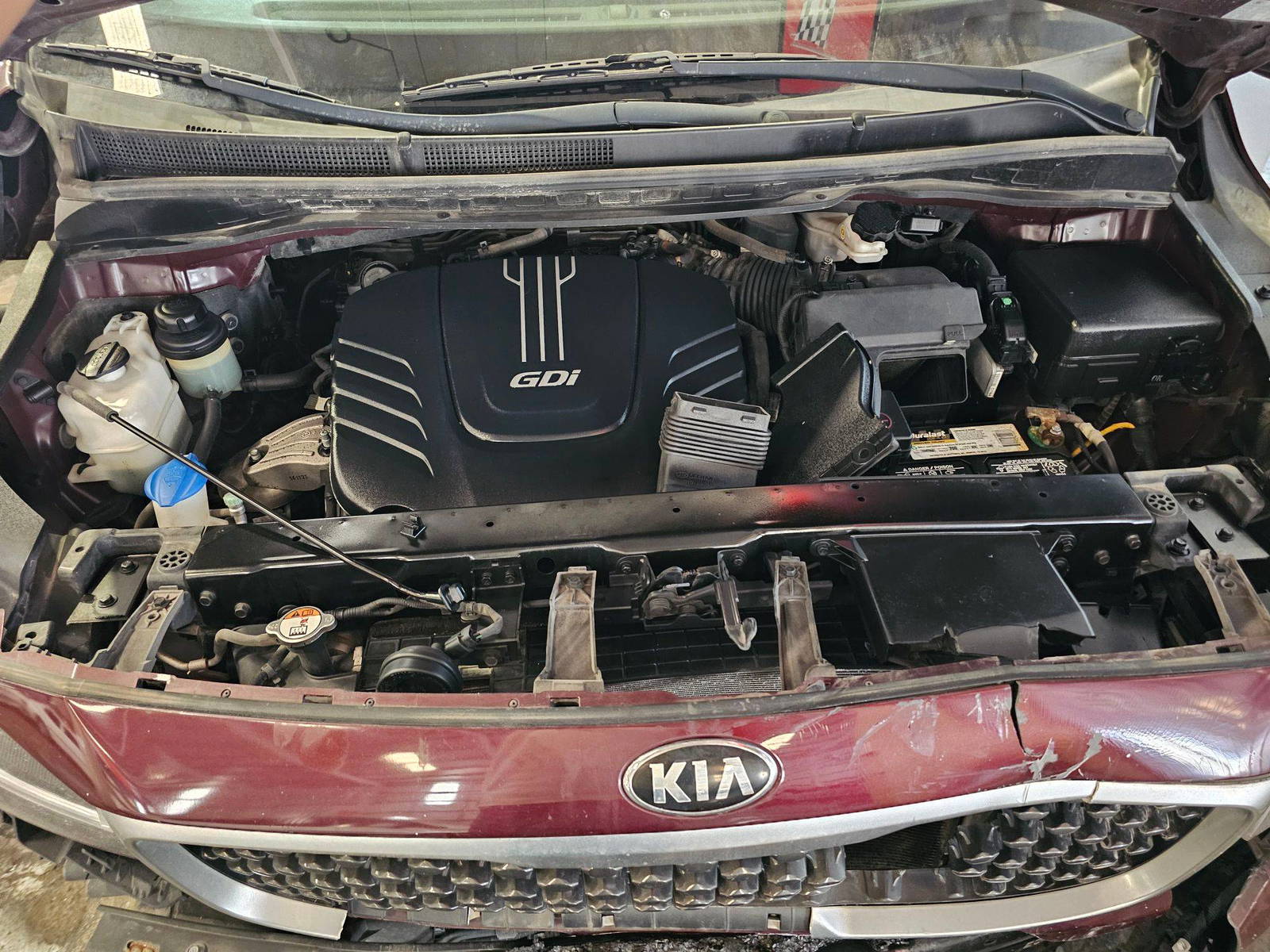 2017 KIA SEDONA — 168566 Miles — Lot XH6313384 — Souq - Marhaba Auctions Used Cars - Image 11